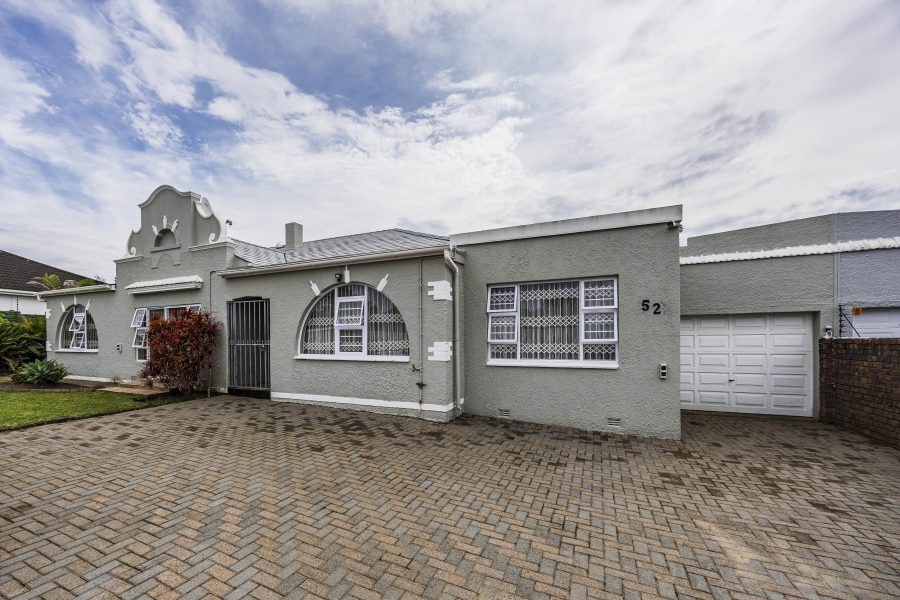 3 Bedroom Property for Sale in Berea Eastern Cape